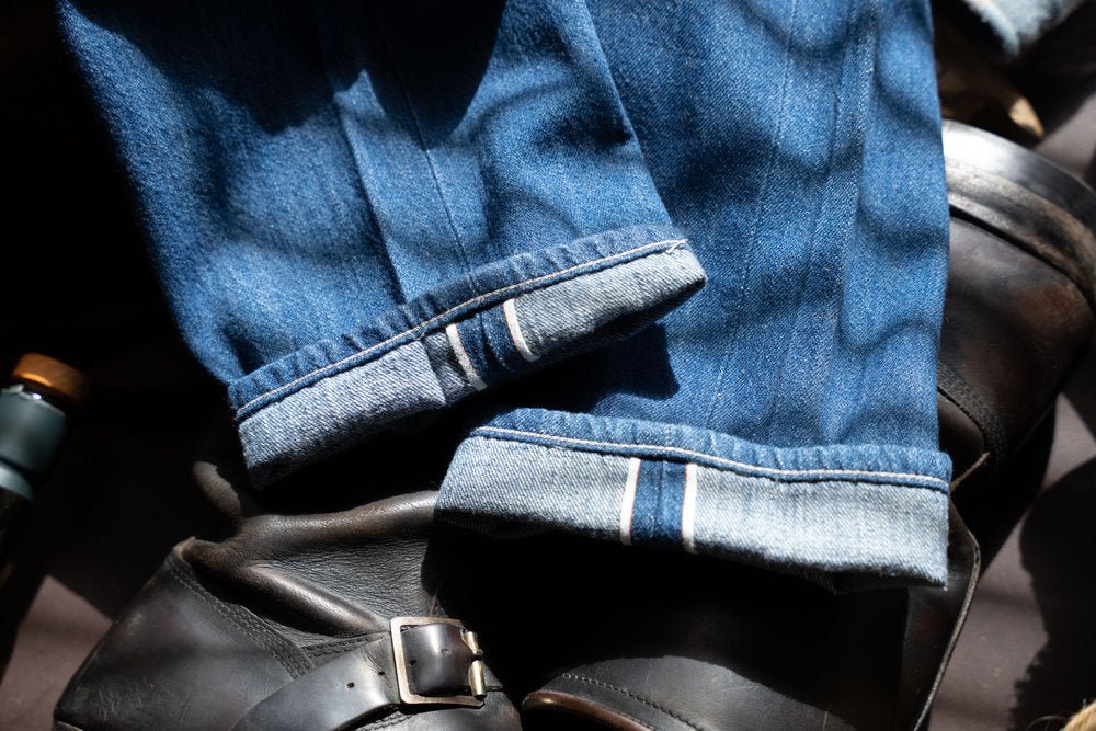 HIGH NOON SELVEDGE - Easy Guy 10oz - Raw Denim