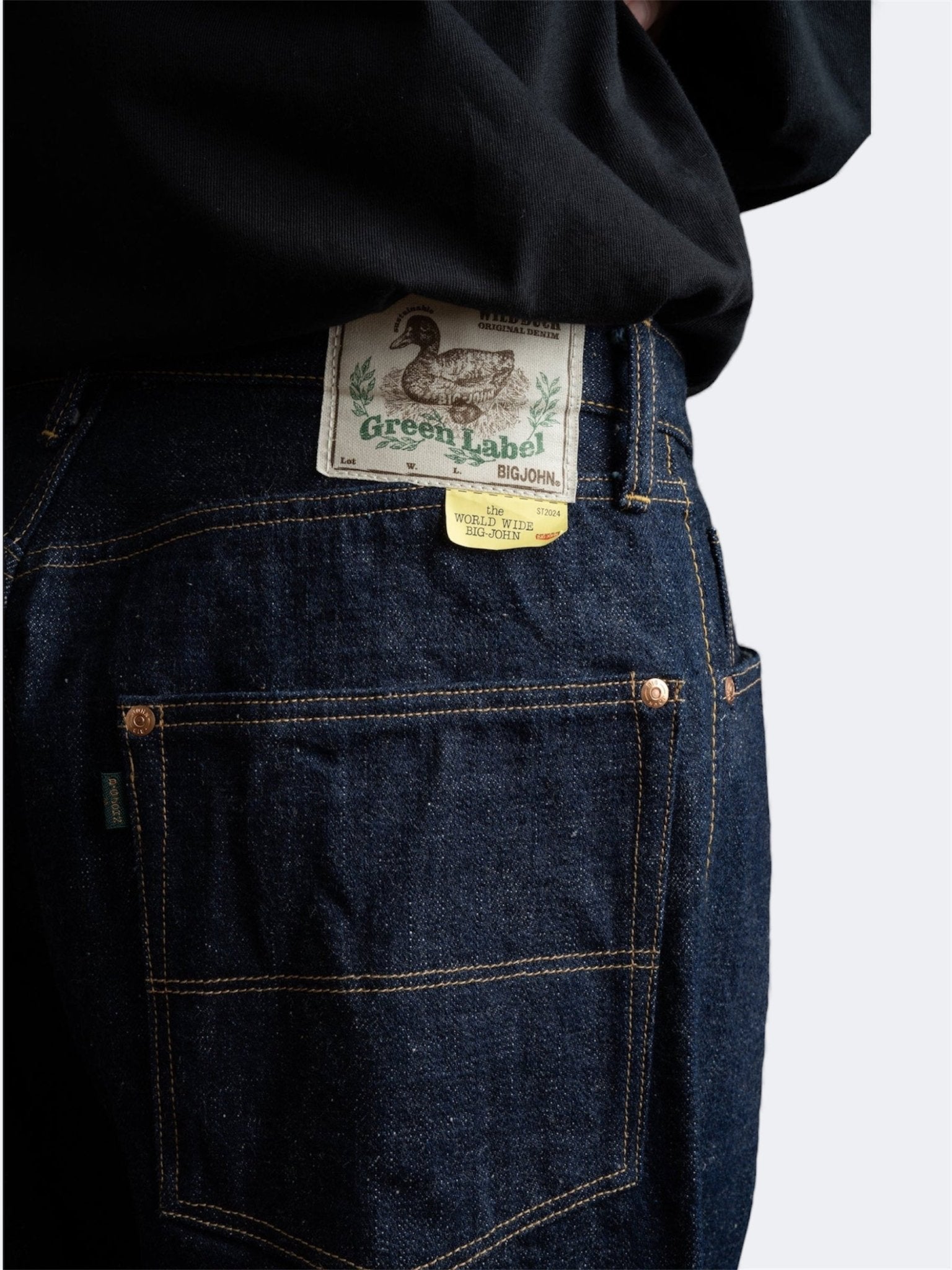M1012RC (001) GR LABEL WILD DUCK JEANS - Raw Denim