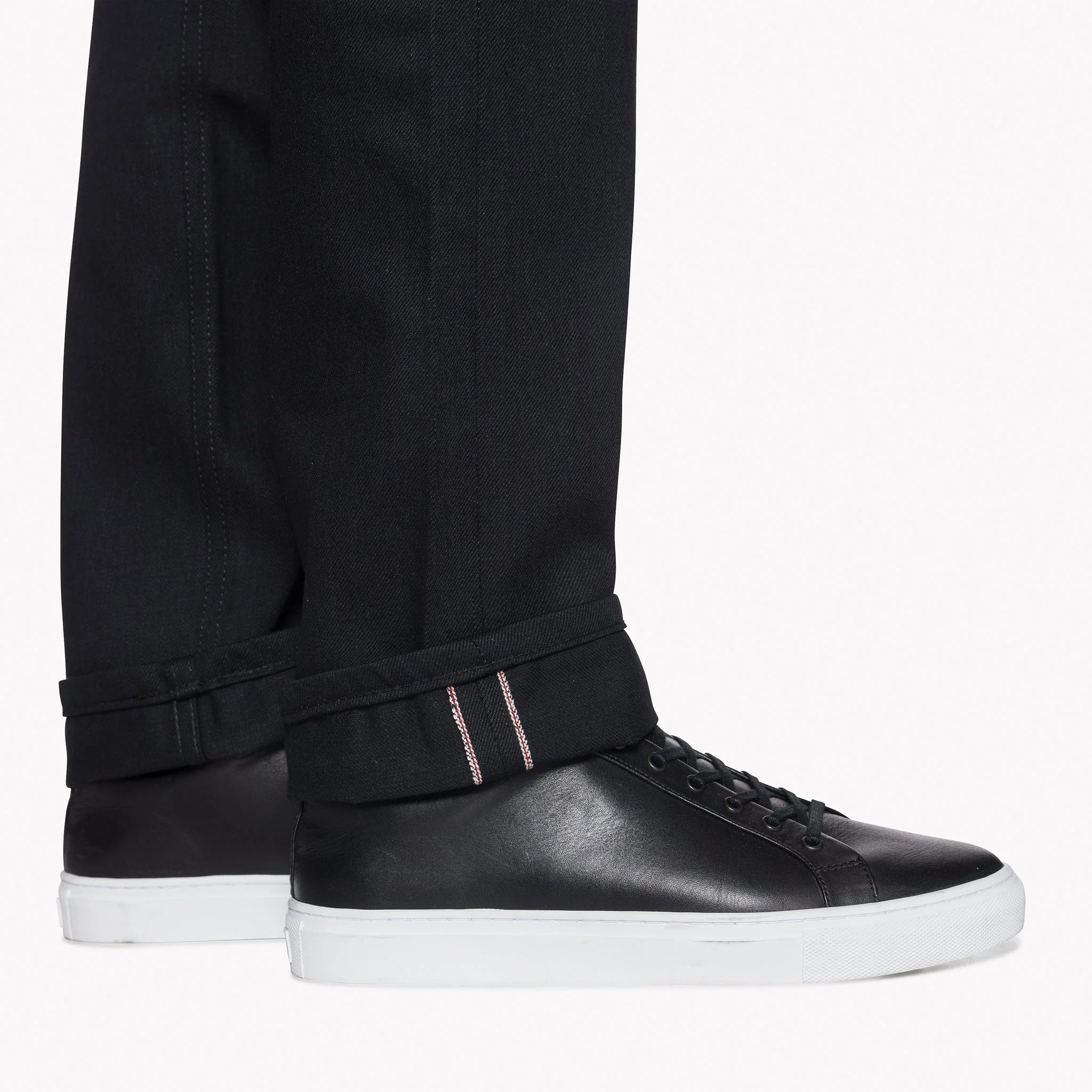 SOLID BLACK - Weird Guy 13 oz - Raw Denim