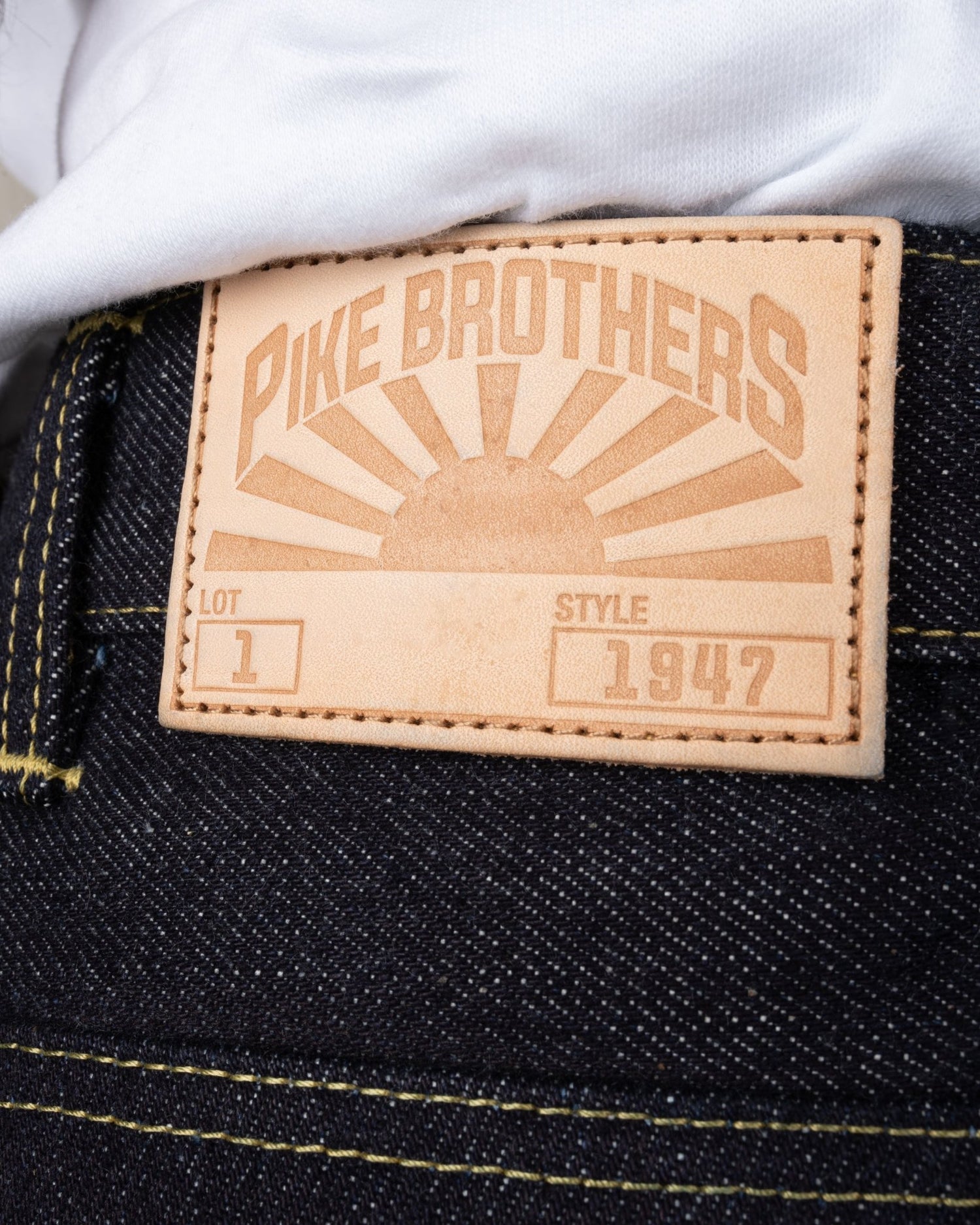 1947 ROAMER PANT - Indigo Selvedge 21 oz - Raw Denim